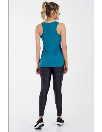 Regata Skin Fit Alongada Gola V Verde Strong 2