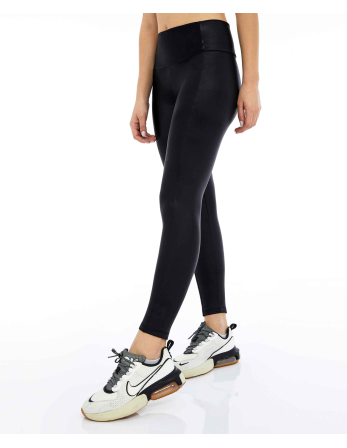Legging Couro Com Recorte Rebatidos Preto