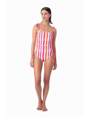 Decote Reto Latina 2