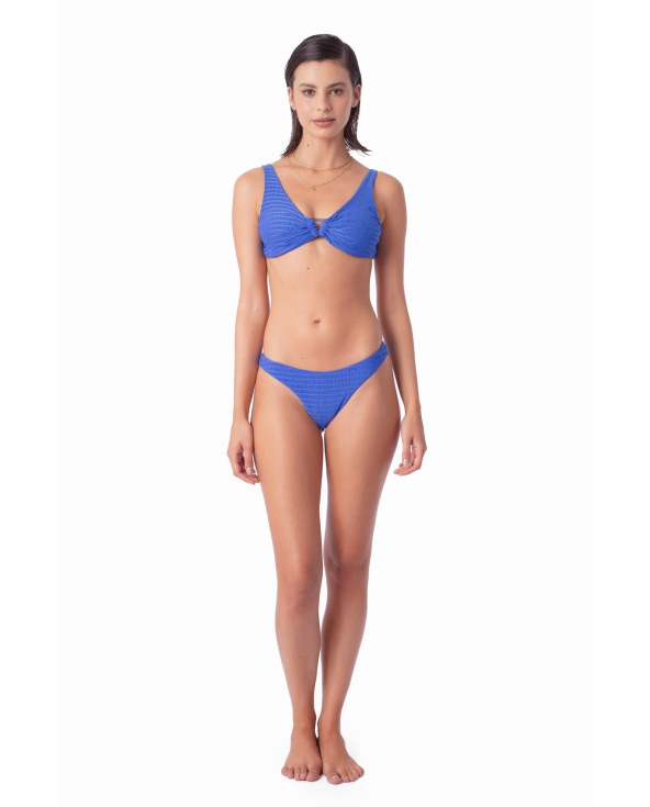 Basic Al Mar Azul