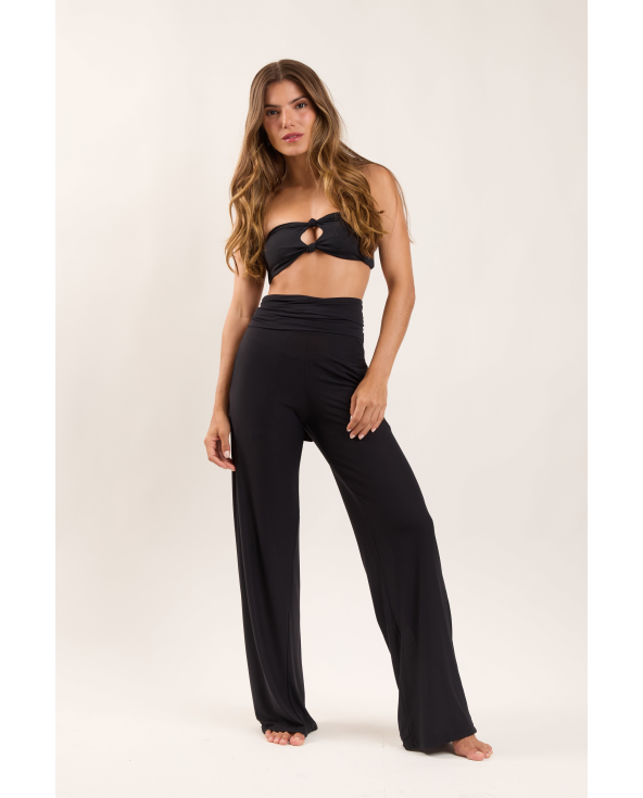 Black Pants Knot