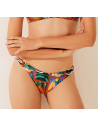 Bottom Asa Delta Quadros Bordados