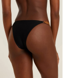 Bottom Detailed Black