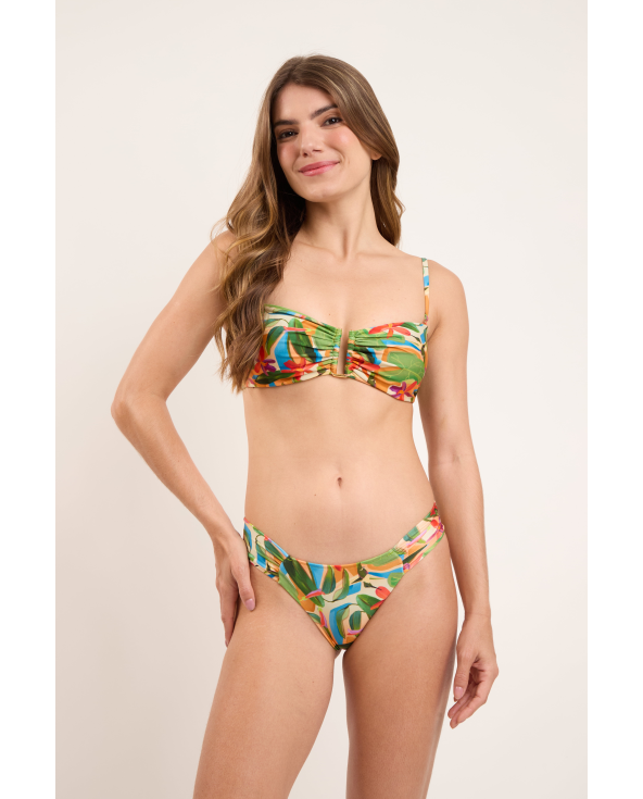 Top Tropical Sara