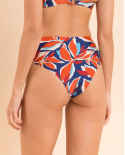 Bottom Leaves Hotpants