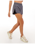 Shorts Tecnospan Abertura Lateral Cinza Chumbo