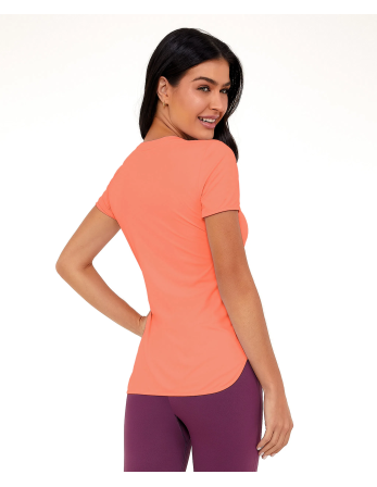 T-Shirt Skin Fit Alongada Gola V Laranja Melon 2