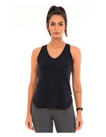 Regata Skin Fit Alongada Gola V Preto